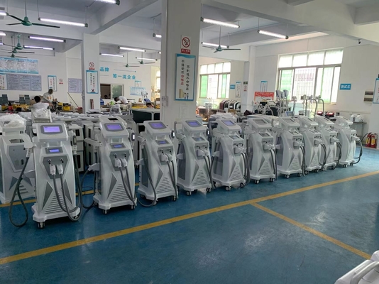 Çift Ekranlı 3 In 1 Multifunction IPL RF Nd Yag Lazer Deri Yenilenme Saç Kaldırma Güzellik Makinesi